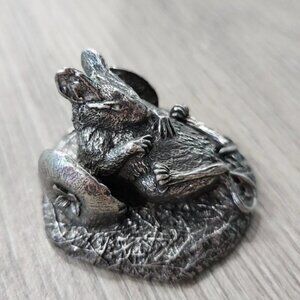 Vtg 1994 Signed Royal Selangor Pewter Cute Mouse Figurine Resting On Apple Cores